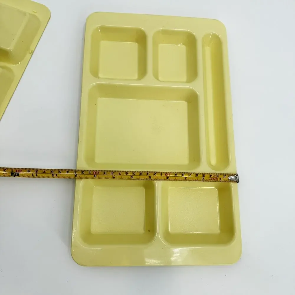 Cambro Plastic Yellow Food Trays 1596PW 6 Compartment Pair Camp Picnic Cafeteria
